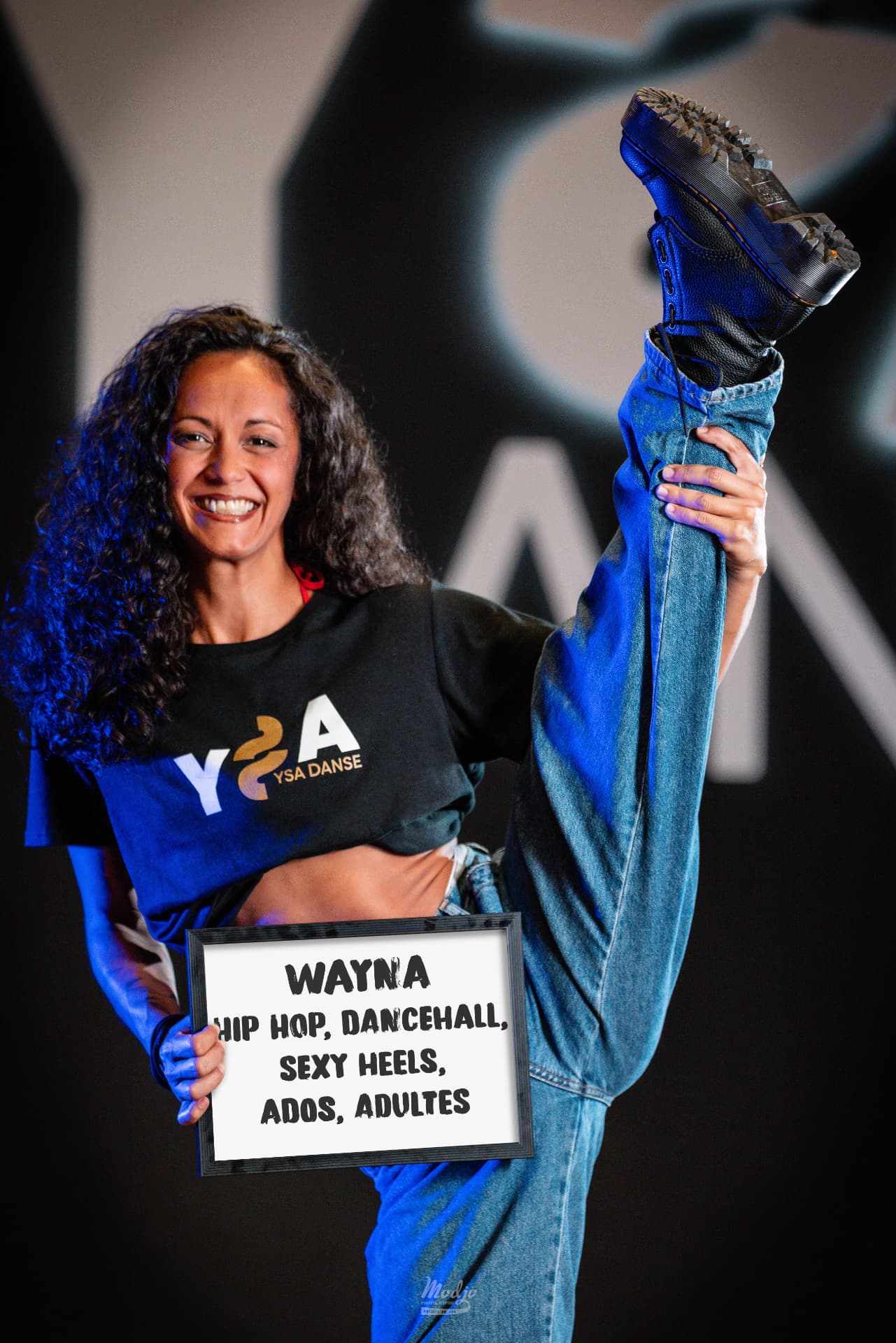 Portrait de WAYNA, professeure