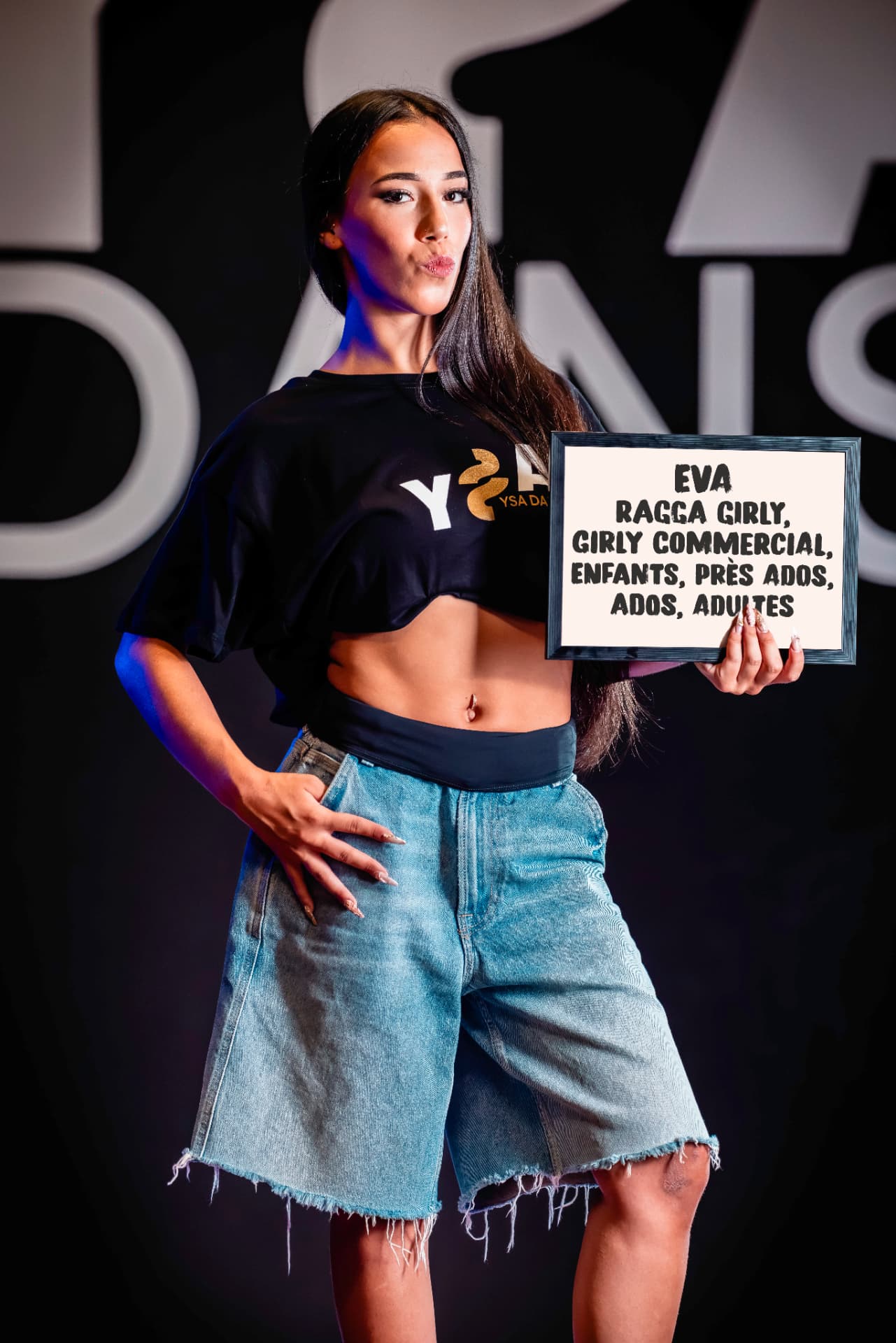 Portrait de EVA, professeure